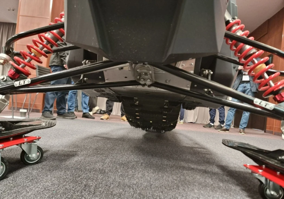 Снегоход AODES Siberiacross 1000 SWT 600mm LCD 6.8 в Бердске