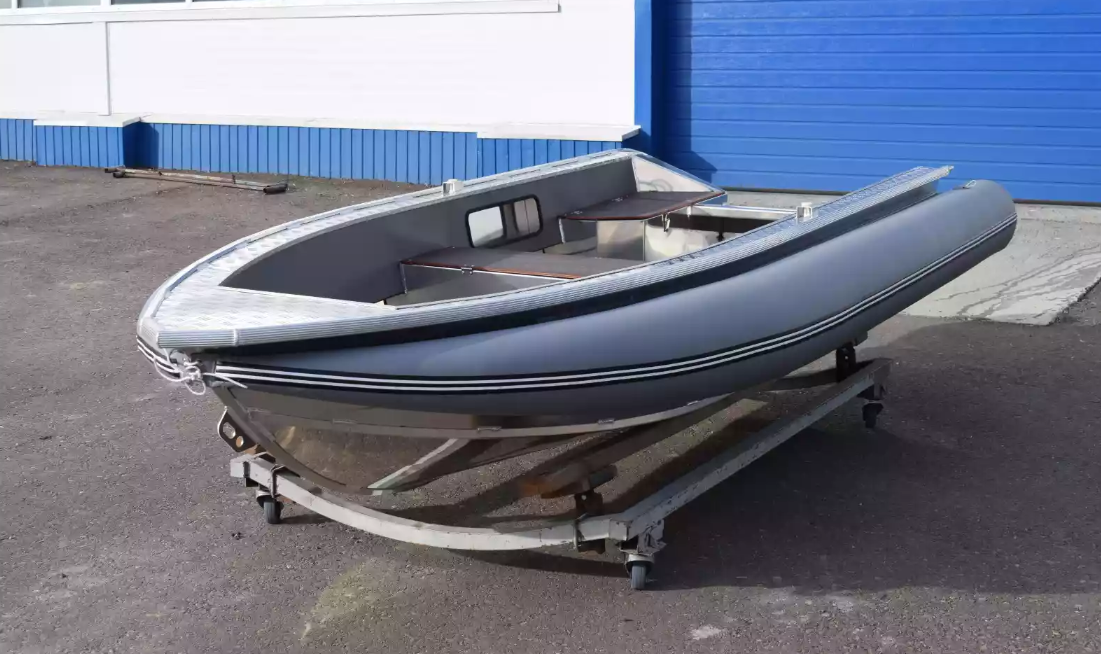 Алюминиевая лодка Wyatboat-370 в Бердске