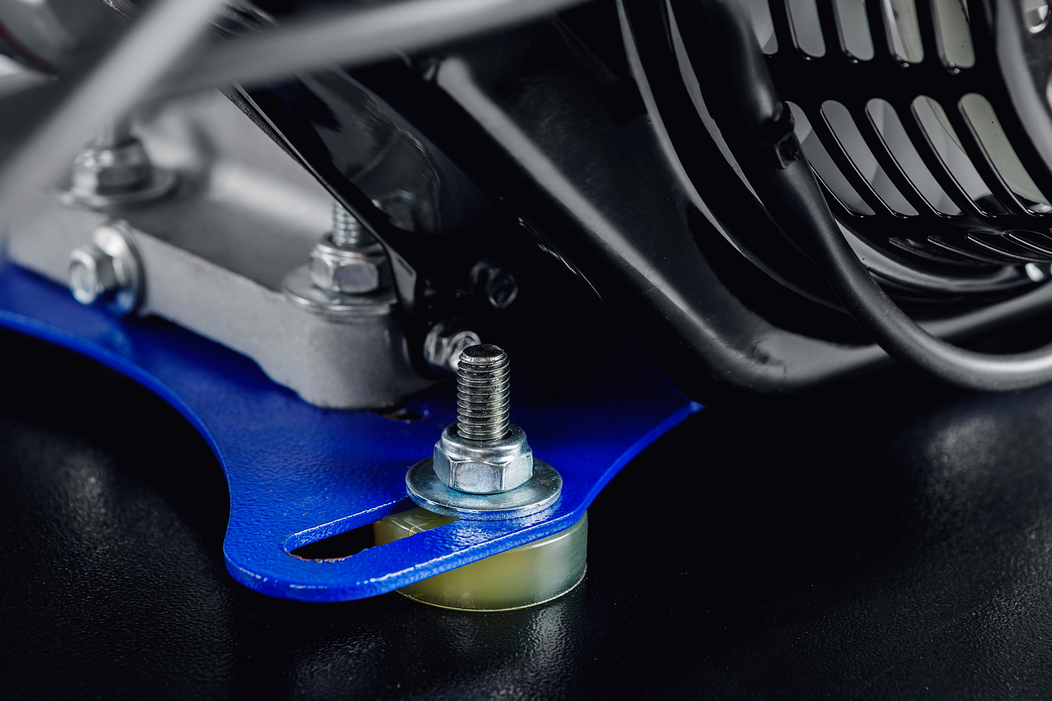 МОТОБУКСИРОВЩИК IKUDZO LONG 2.0 1700/500 EKR19 в Бердске