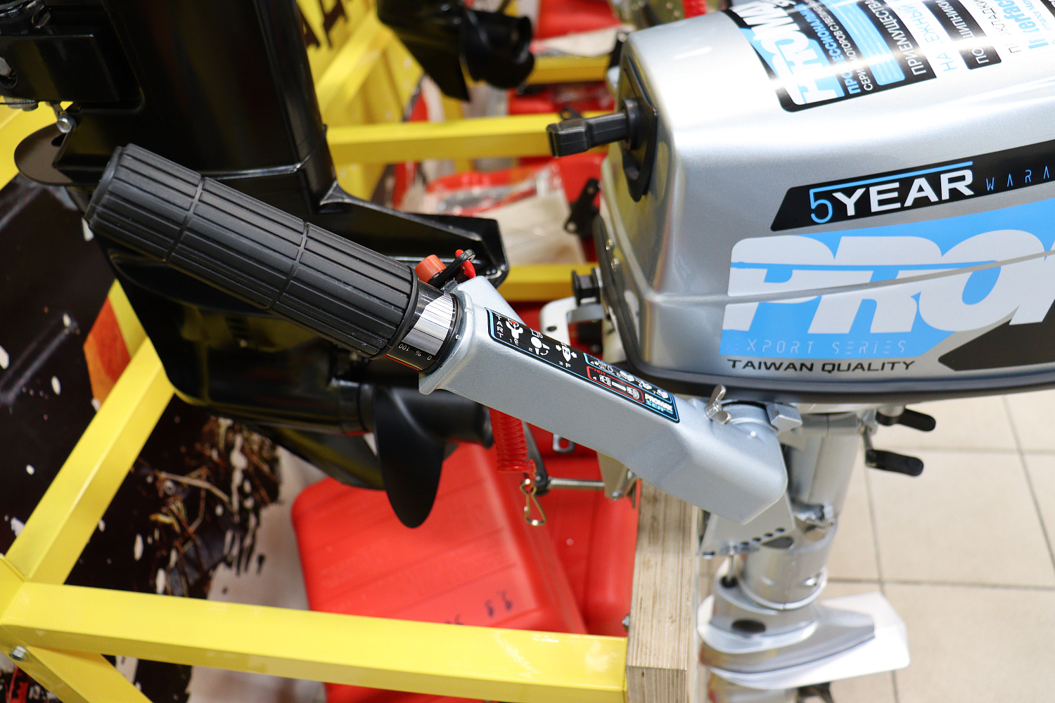 Лодочный мотор PROMAX SP5FHS (внешний бак 12 л) в Бердске