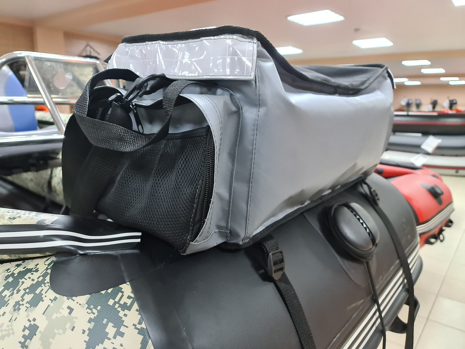 СУМКА ЛЮКС НА БАЛЛОН ДЛЯ ЛОДОК ПВХ 50Х25Х25 СМ в Бердске