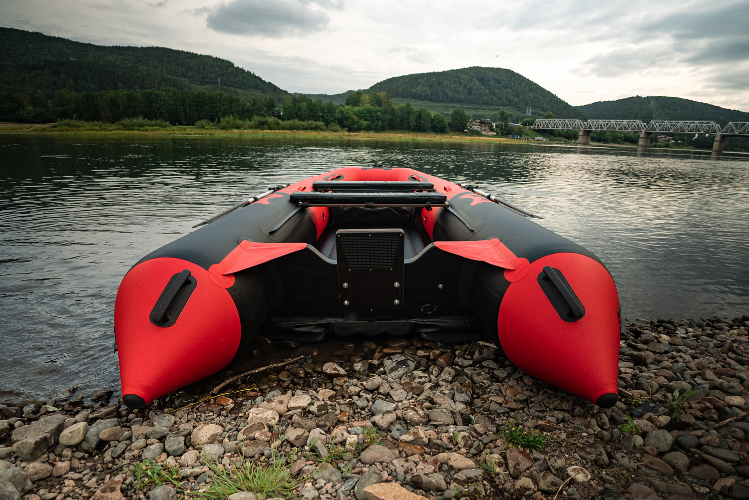 Лодка MISHIMO RIVER JET 390 под водомет в Бердске