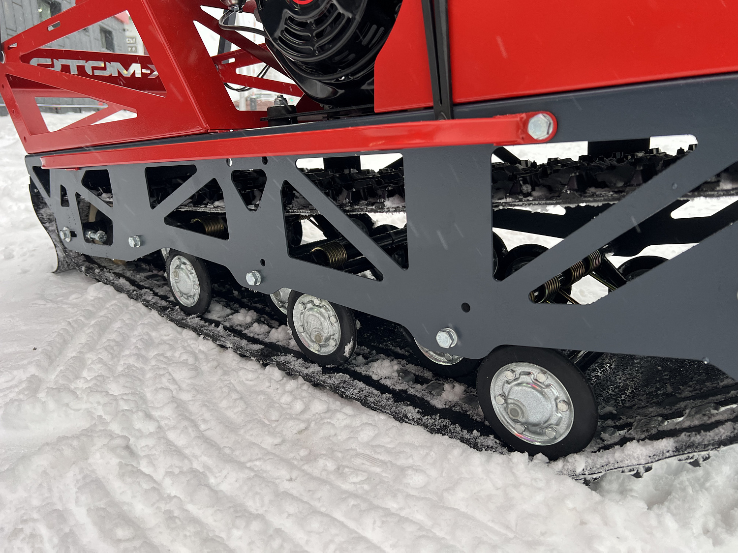 Мотобуксировщик EX-MOTO SNOWDOG S500 15л.с в Бердске