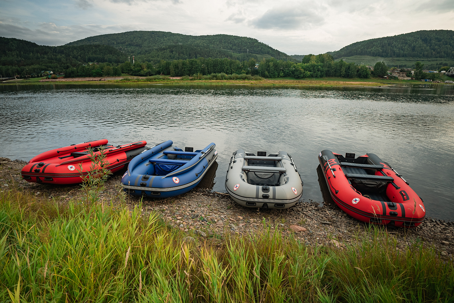 Лодка MISHIMO RIVER FJET PRO 470 под водомет в Бердске