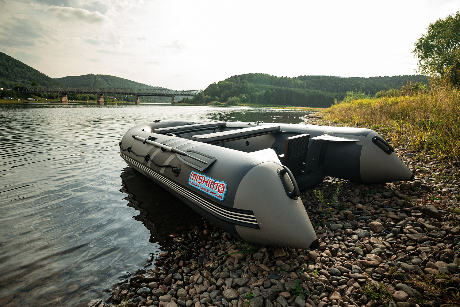 Лодка MISHIMO RIVER JET 390 под водомет в Бердске