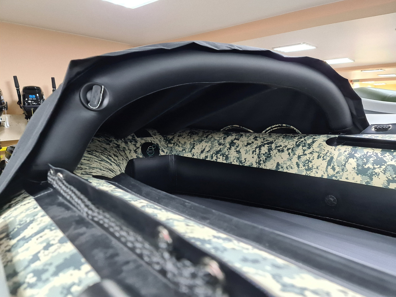 КОМПЛЕКТ НОСОВОГО ТЕНТА К ЛОДКЕ SMARINE AIR MAX 330 ЧЕРНЫЙ в Бердске КОМПЛЕКТ НОСОВОГО ТЕНТА К ЛОДКЕ SMARINE AIR MAX 330 ЧЕРНЫЙ в Бердске