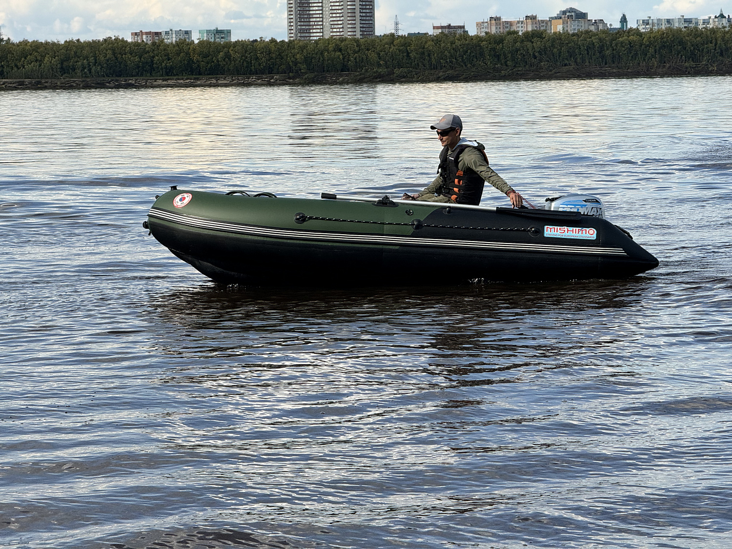 Лодка MISHIMO BIG FLOOR 380 в Бердске