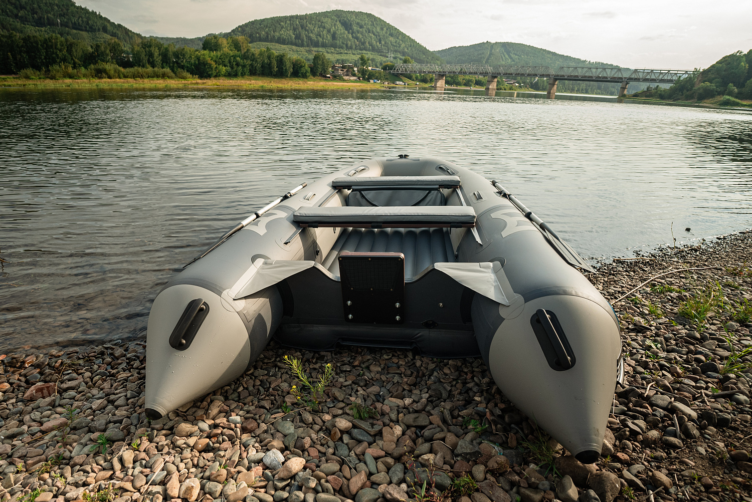 Лодка MISHIMO RIVER JET 390 под водомет в Бердске