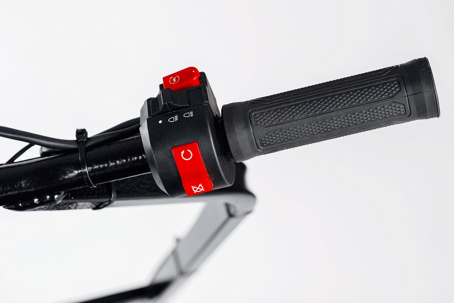 МОТОБУКСИРОВЩИК IKUDZO LONG 2.0 1700/500 EKR19 в Бердске